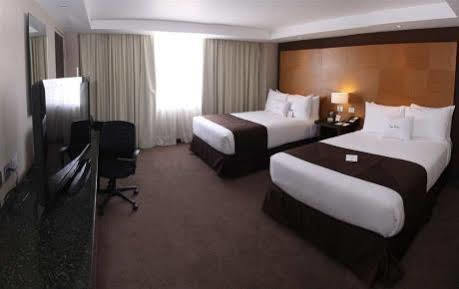 Doubletree By Hilton Airport Area 3* Mexico